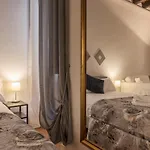 Fori Imperiali Elegant Apartment